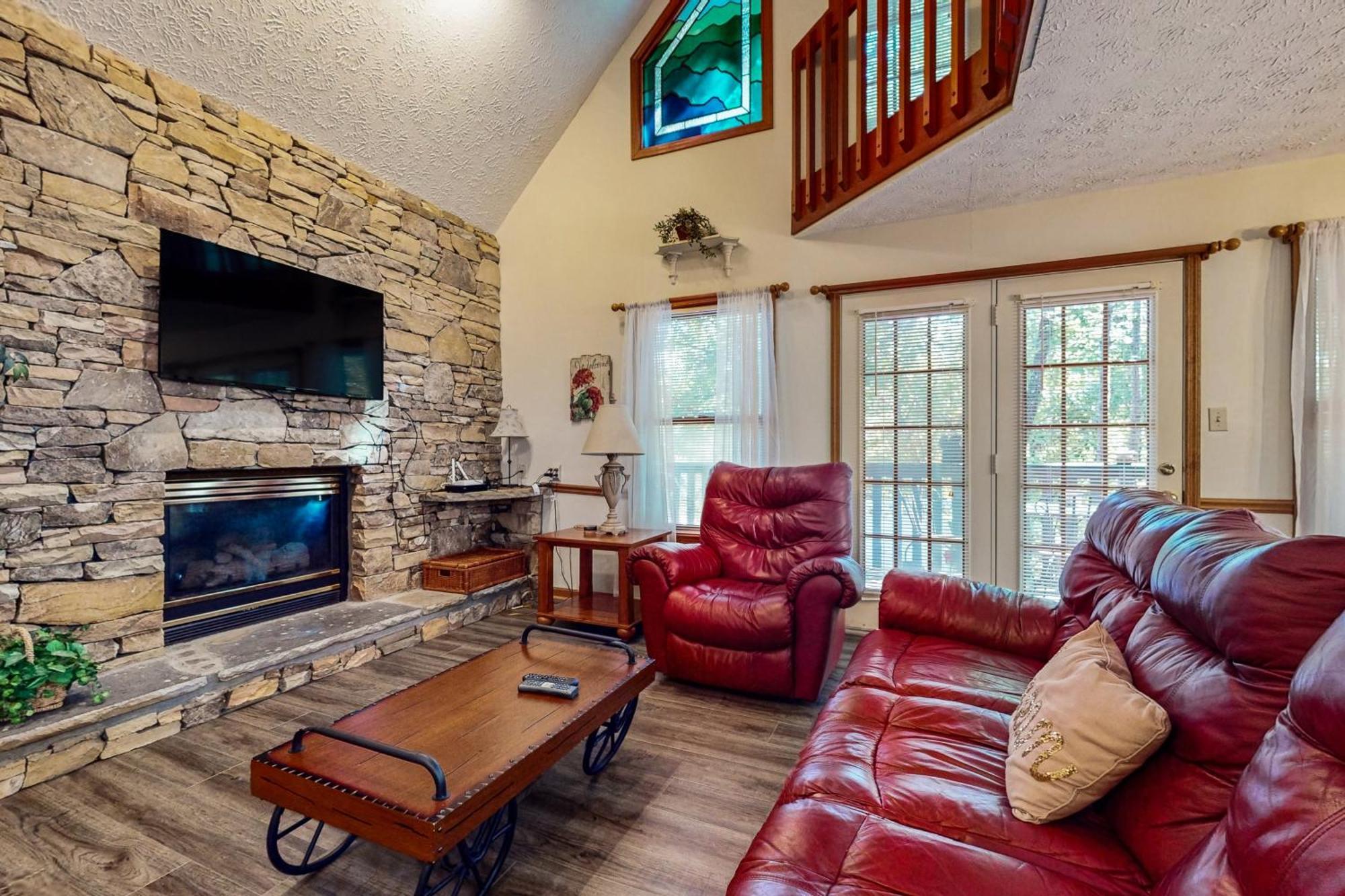 Peaceful Pine Villa Pigeon Forge Exterior photo